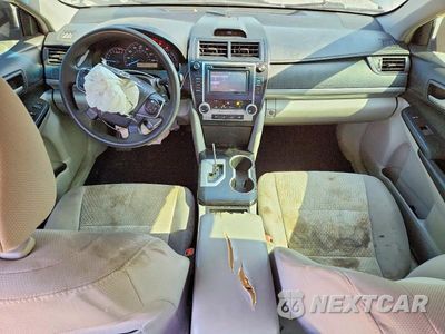 Zdjęcie 8 z 12 samochodu: 2014 TOYOTA CAMRY L VIN:4T1BF1FK2EU872083 - miniatura