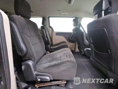 Zdjęcie 11 z 13 samochodu: 2013 DODGE GRAND CARAVAN SE VIN:2C4RDGBG3DR634770 - miniatura