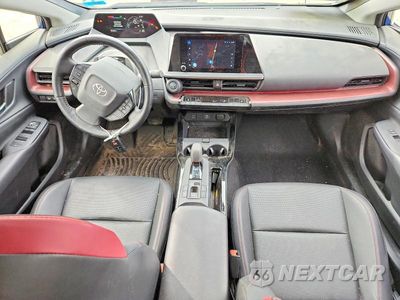 Zdjęcie 8 z 12 samochodu: 2024 TOYOTA PRIUS PRIME XSE VIN:JTDACACU9R3019769 - miniatura