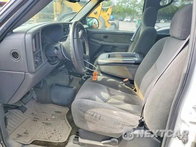 Zdjęcie 7 z 13 samochodu: 2003 CHEVROLET SILVERADO K2500 HEAVY DUTY VIN:1GCHK23U33F192006 - miniatura
