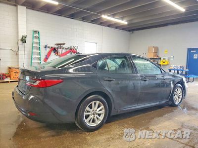 Trzecie zdjęcie samochodu z tyłu: 2026 TOYOTA CAMRY LE VIN:4T1DAACK4TU759440 - miniatura