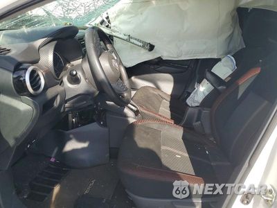 Zdjęcie 7 z 13 samochodu: 2025 NISSAN VERSA VIN:3N1CN8FV9SL847866 - miniatura