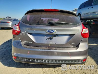 Zdjęcie 6 z 12 samochodu: 2014 FORD FOCUS SE VIN:1FADP3K2XEL407817 - miniatura