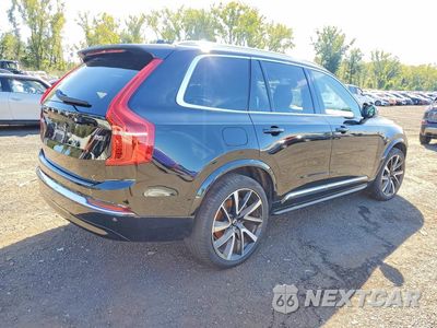 Trzecie zdjęcie samochodu z tyłu: 2023 VOLVO XC90 PLUS VIN:YV4L12PN6P1965728 - miniatura