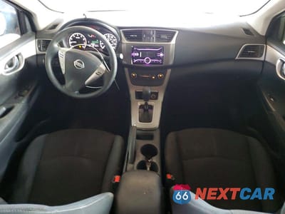 Zdjęcie 8 z 12 samochodu: 2015 NISSAN SENTRA S VIN:3N1AB7AP1FY355831 - miniatura