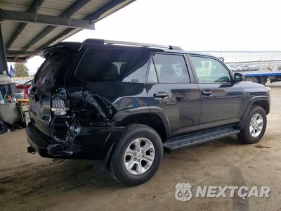 Trzecie zdjęcie samochodu z tyłu: 2023 TOYOTA 4RUNNER SR5 VIN:JTEMU5JR0P6204400 - miniatura