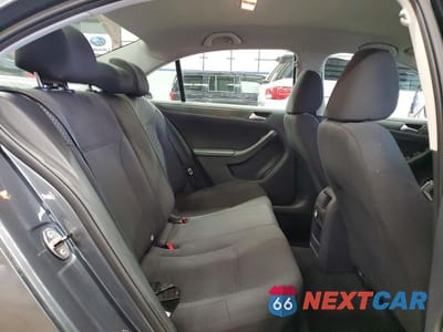 Zdjęcie 10 z 12 samochodu: 2014 VOLKSWAGEN JETTA BASE VIN:3VW1K7AJ1EM370650 - miniatura