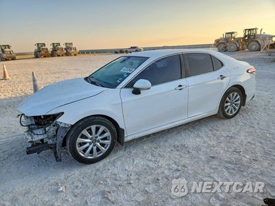 2018 TOYOTA CAMRY LE 4T1B11HK0JU066586 - główne zdjęcie licytacji z USA - miniatura