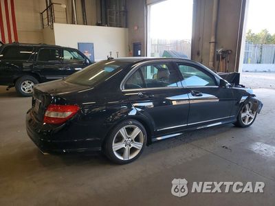 Trzecie zdjęcie samochodu z tyłu: 2010 MERCEDES-BENZ C 300 4MATIC VIN:WDDGF8BB0AF440217 - miniatura