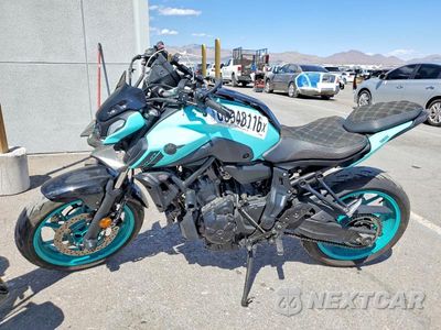 Trzecie zdjęcie samochodu z tyłu: 2024 YAMAHA MT07 VIN:JYARM32E8RA008209 - miniatura