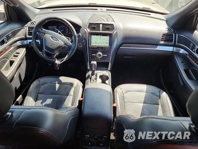 Zdjęcie 8 z 13 samochodu: 2018 FORD EXPLORER LIMITED VIN:1FM5K7F86JGB44243 - miniatura