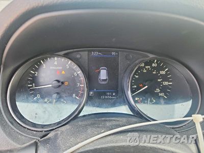 Zdjęcie 9 z 13 samochodu: 2020 NISSAN ROGUE SV VIN:KNMAT2MT2LP505268 - miniatura