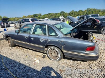 Drugie zdjęcie samochodu z przodu: 1996 FORD CROWN VICTORIA LX VIN:2FALP74WXTX175609 - miniatura