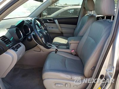 Zdjęcie 7 z 14 samochodu: 2008 TOYOTA HIGHLANDER SPORT VIN:JTEES43A982096623 - miniatura