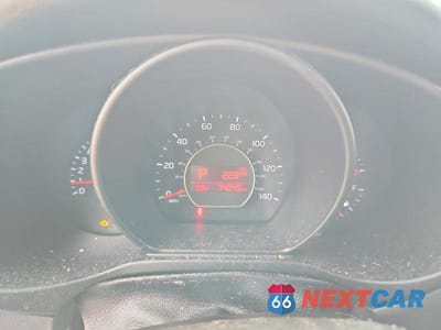 Zdjęcie 9 z 12 samochodu: 2016 KIA SOUL ! VIN:KNDJX3A56G7377915 - miniatura