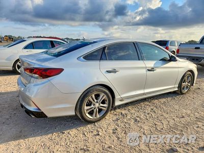 Trzecie zdjęcie samochodu z tyłu: 2018 HYUNDAI SONATA SPORT+ VIN:5NPE34AFXJH709725 - miniatura