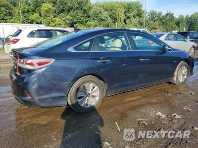 Trzecie zdjęcie samochodu z tyłu: 2018 HYUNDAI SONATA HYBRID SE VIN:KMHE24L38JA080135 - miniatura
