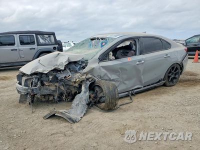 2020 KIA FORTE GT LINE 3KPF34AD4LE218948 - główne zdjęcie licytacji z USA - miniatura