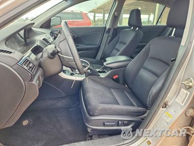 Zdjęcie 7 z 12 samochodu: 2015 HONDA ACCORD SPORT VIN:1HGCR2F5XFA095933 - miniatura