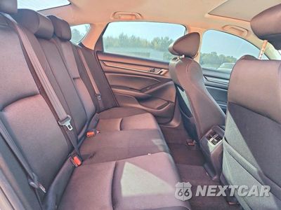 Zdjęcie 10 z 12 samochodu: 2019 HONDA ACCORD EX VIN:1HGCV1F41KA007388 - miniatura