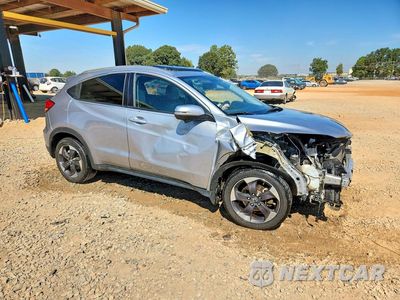 Czwarte zdjęcie samochodu z boku: 2018 HONDA HR-V EXL VIN:3CZRU5H77JM708250 - miniatura