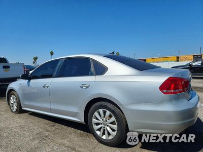 Drugie zdjęcie samochodu z przodu: 2014 VOLKSWAGEN PASSAT S VIN:1VWAT7A33EC027290 - miniatura