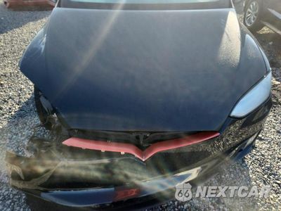 Zdjęcie 12 z 13 samochodu: 2017 TESLA MODEL X VIN:5YJXCBE46HF039640 - miniatura
