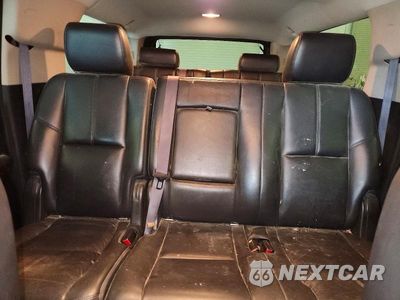 Zdjęcie 10 z 13 samochodu: 2011 GMC YUKON XL SLT VIN:1GKS2KE30BR172520 - miniatura