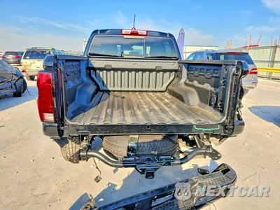 Zdjęcie 6 z 13 samochodu: 2026 CHEVROLET COLORADO Z71 VIN:1GCPTDEK4T1303370 - miniatura