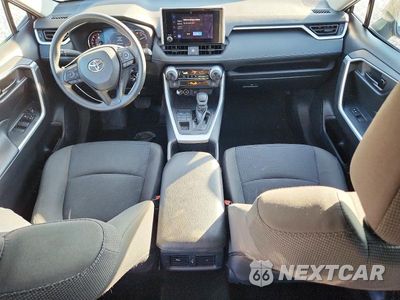 Zdjęcie 8 z 14 samochodu: 2024 TOYOTA RAV4 LE VIN:2T3F1RFV1RC441595 - miniatura
