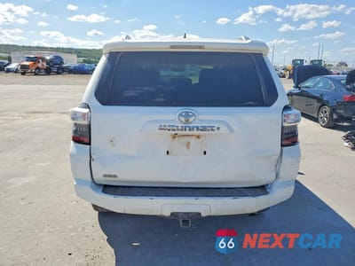 Zdjęcie 6 z 13 samochodu: 2017 TOYOTA 4RUNNER SR5 VIN:JTEBU5JR1H5481412 - miniatura