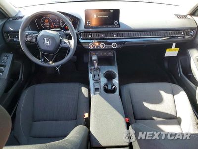Zdjęcie 8 z 12 samochodu: 2026 HONDA CIVIC LX VIN:2HGFE2F29TH566174 - miniatura