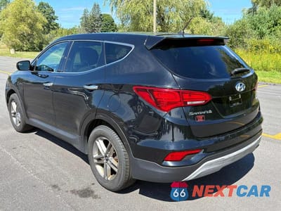 Trzecie zdjęcie samochodu z tyłu: 2018 HYUNDAI SANTA FE SPORT 2.4L VIN:5XYZTDLB9JG562316 - miniatura