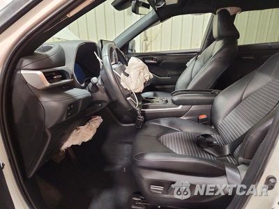 Zdjęcie 7 z 13 samochodu: 2025 TOYOTA HIGHLANDER XSE VIN:5TDKDRBH0SS588292 - miniatura