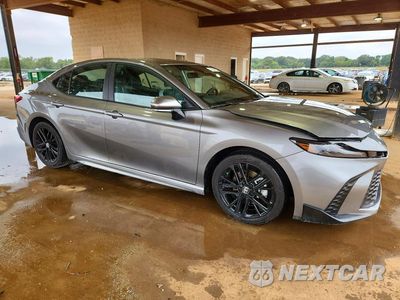 Czwarte zdjęcie samochodu z boku: 2026 TOYOTA CAMRY SE VIN:4T1DAACK5TU282484 - miniatura