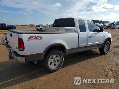 Trzecie zdjęcie samochodu z tyłu: 2003 FORD F150 VIN:2FTRX18L03CA45623 - miniatura