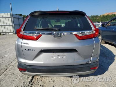 Zdjęcie 6 z 13 samochodu: 2017 HONDA CR-V LX VIN:7FARW5H36HE000796 - miniatura