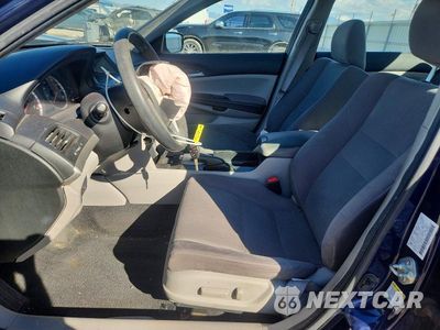 Zdjęcie 7 z 12 samochodu: 2011 HONDA ACCORD LXP VIN:1HGCP2F41BA117261 - miniatura