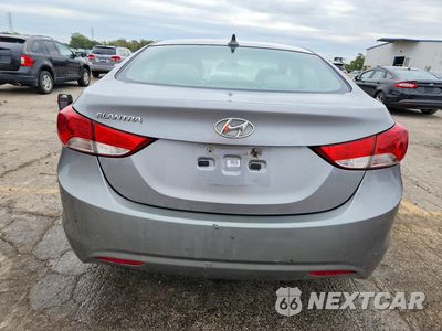 Zdjęcie 6 z 12 samochodu: 2013 HYUNDAI ELANTRA GLS VIN:KMHDH4AE0DU719903 - miniatura