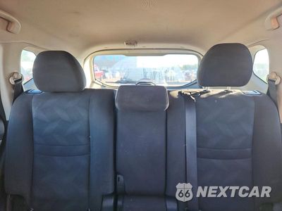 Zdjęcie 10 z 14 samochodu: 2015 NISSAN ROGUE S VIN:KNMAT2MV0FP590665 - miniatura
