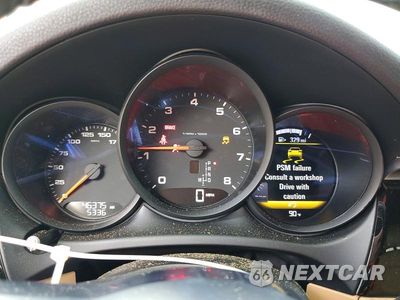 Zdjęcie 8 z 10 samochodu: 2017 PORSCHE MACAN VIN:WP1AA2A51HLB81111 - miniatura