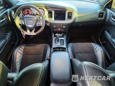 Zdjęcie 8 z 12 samochodu: 2021 DODGE CHARGER SRT HELLCAT VIN:2C3CDXL92MH626921 - miniatura