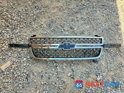 Zdjęcie 12 z 13 samochodu: 2007 CHEVROLET SILVERADO C1500 CLASSIC VIN:3GCEC14X67G231257 - miniatura