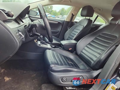 Zdjęcie 7 z 12 samochodu: 2015 VOLKSWAGEN CC SPORT VIN:WVWBP7AN7FE811121 - miniatura