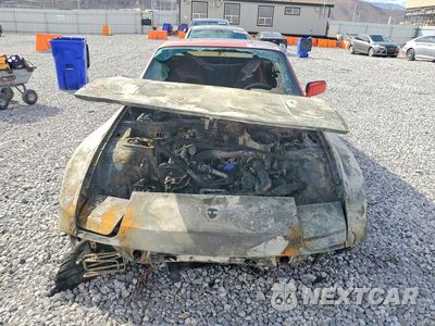 Piąte zdjęcie samochodu w środku: 1986 PORSCHE 944 TURBO VIN:WP0AA0957GN150121 - miniatura