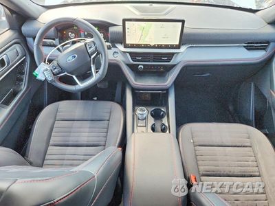 Zdjęcie 8 z 12 samochodu: 2025 FORD EXPLORER ST-LINE VIN:1FMUK8KH3SGC99972 - miniatura