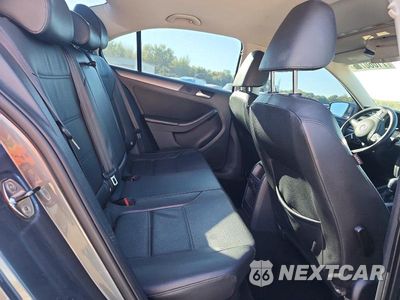Zdjęcie 10 z 12 samochodu: 2013 VOLKSWAGEN JETTA TDI VIN:3VWLL7AJ5DM359008 - miniatura