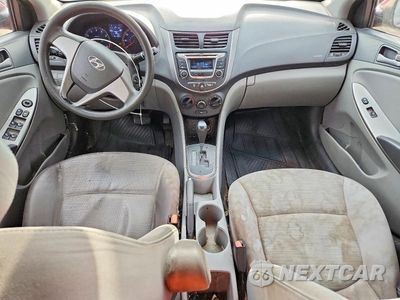 Zdjęcie 8 z 12 samochodu: 2016 HYUNDAI ACCENT SE VIN:KMHCT4AE2GU964765 - miniatura