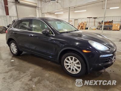 Czwarte zdjęcie samochodu z boku: 2011 PORSCHE CAYENNE VIN:WP1AA2A28BLA10465 - miniatura
