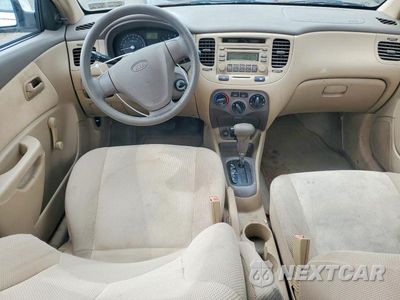 Zdjęcie 8 z 13 samochodu: 2006 KIA RIO BASE VIN:KNADE123366156231 - miniatura